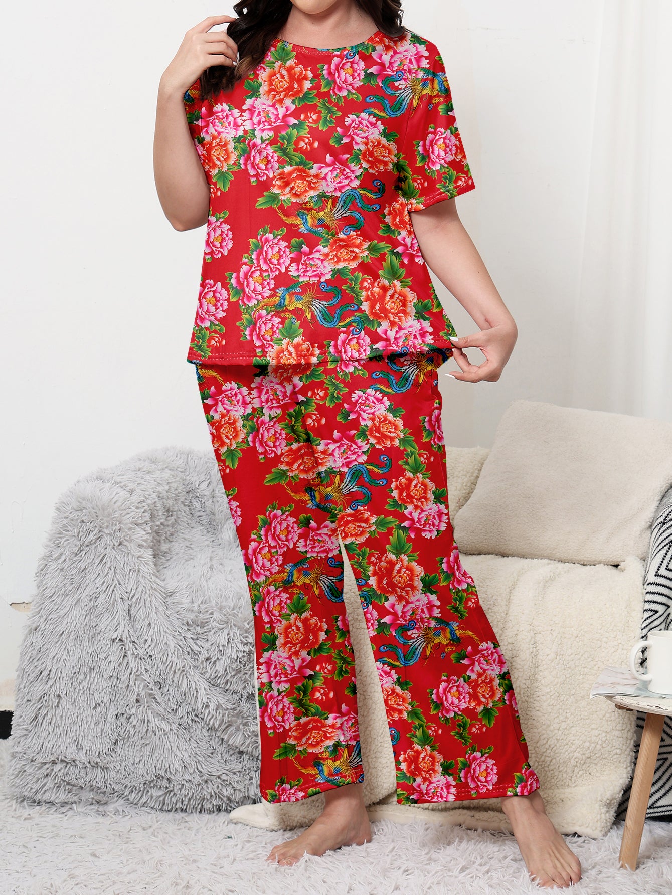 Plus Size Chinese Traditional Northeast Flower Print Short Sleeve Top & Pants Pajamas Set for Women