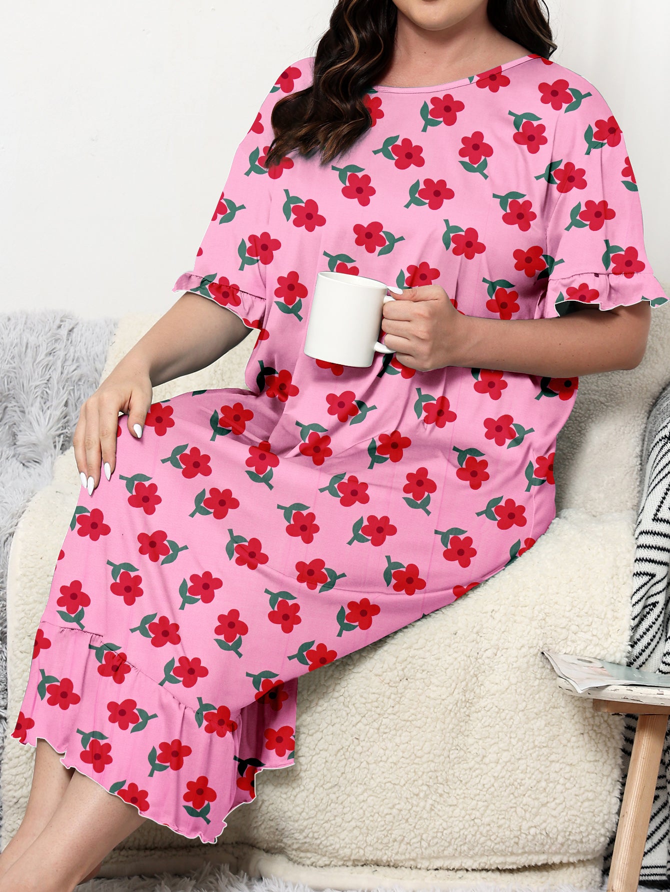 Women's Plus Size Floral Print Short Sleeve Crew Neck Sleep Dress with Ruffle Trim