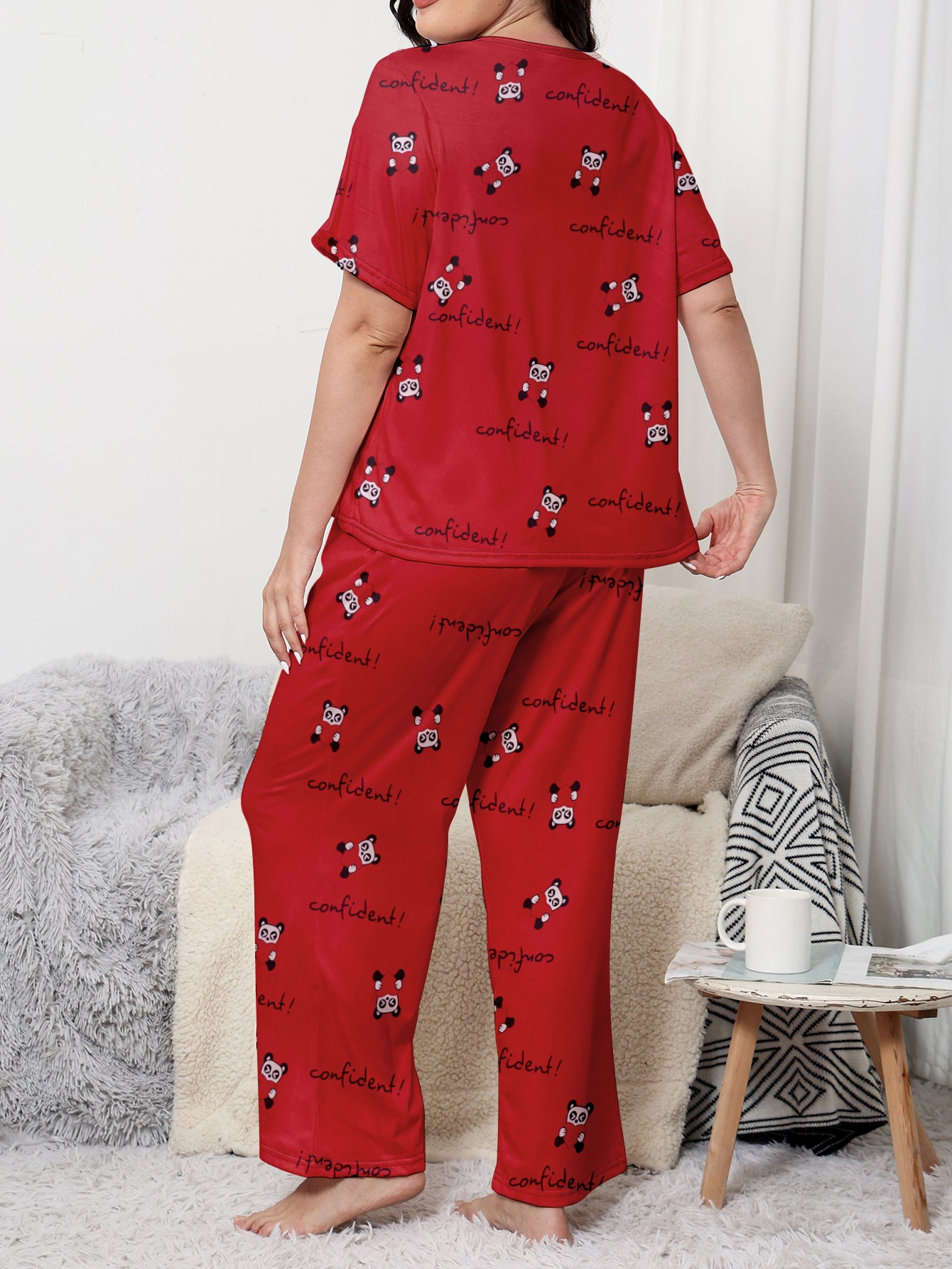 Women's Valentine's Day Pajama Set, Plus Size Adorable Panda Heart & Letter Print Short Sleeve Round Neck Top & Pants Loungewear Two Piece Set